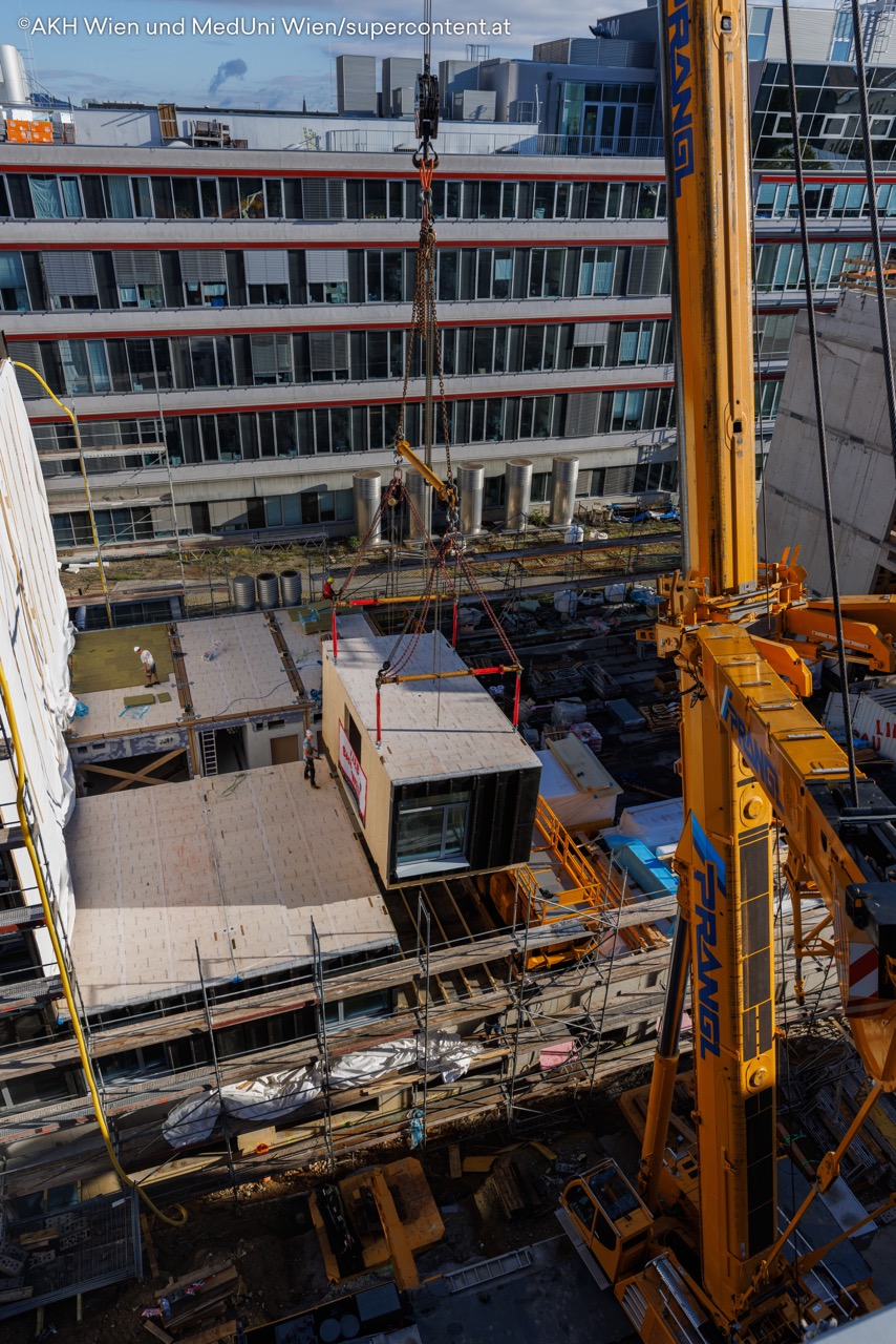 Voll bezugsfähige Einheiten werden in Trofaiach hergestellt – und in Wien schließlich zusammengesetzt. (Foto: Lieb Bau Weiz)